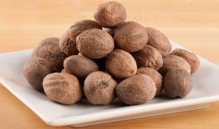 Saurbhi Nutmeg Whole 50 g