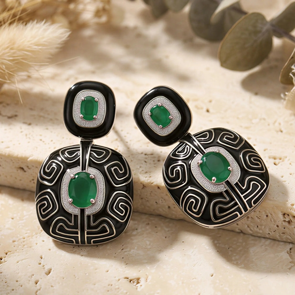 Emerald Noir Drop