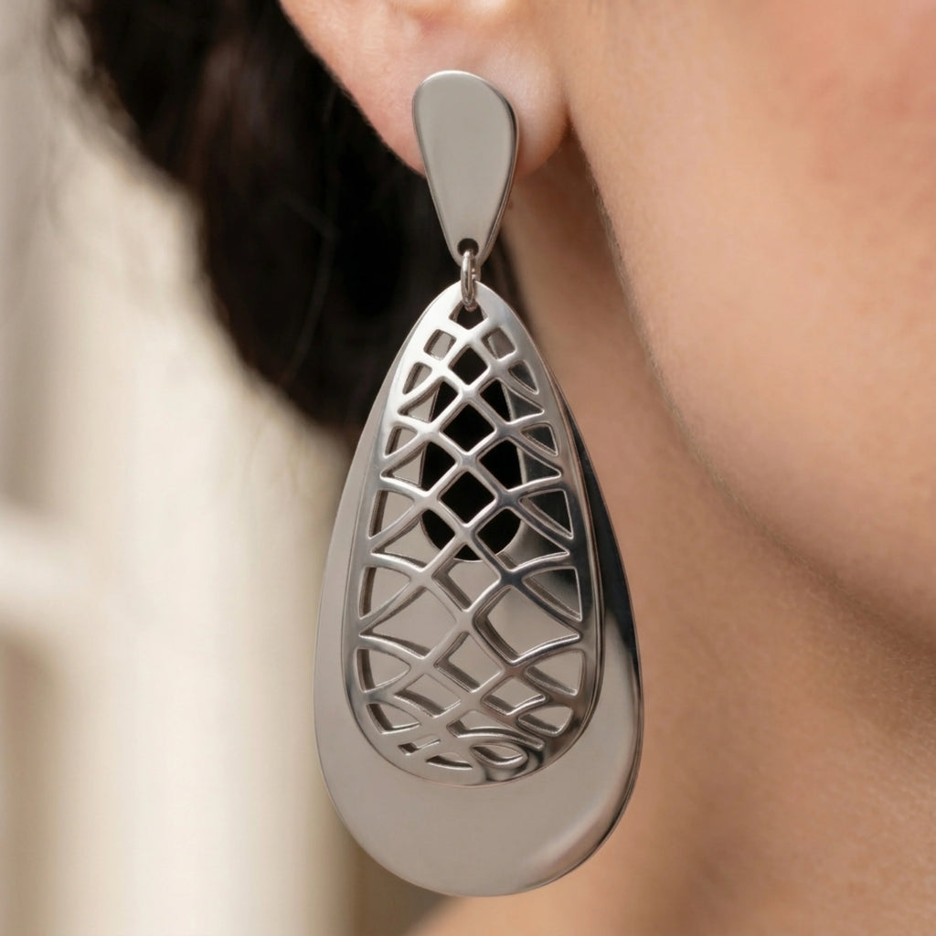 Silver Mesh Statement