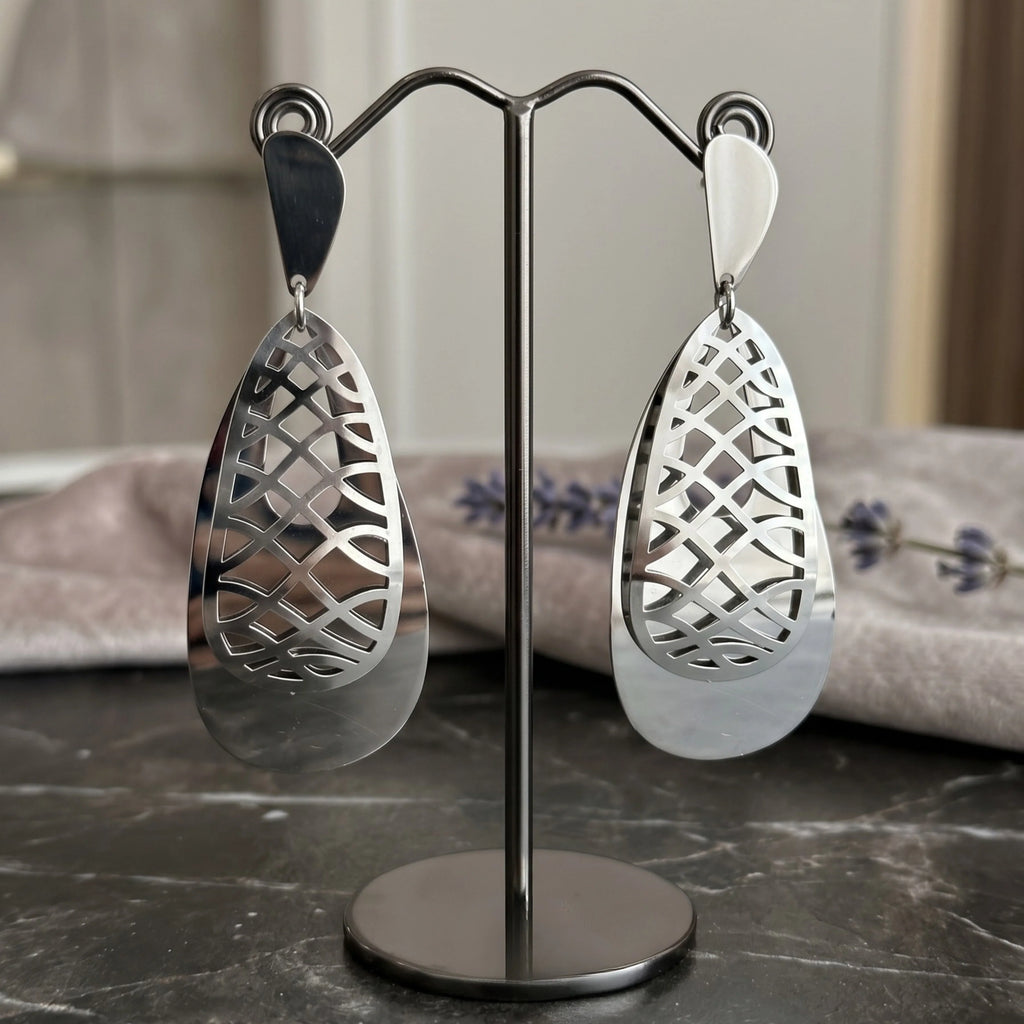 Silver Mesh Statement