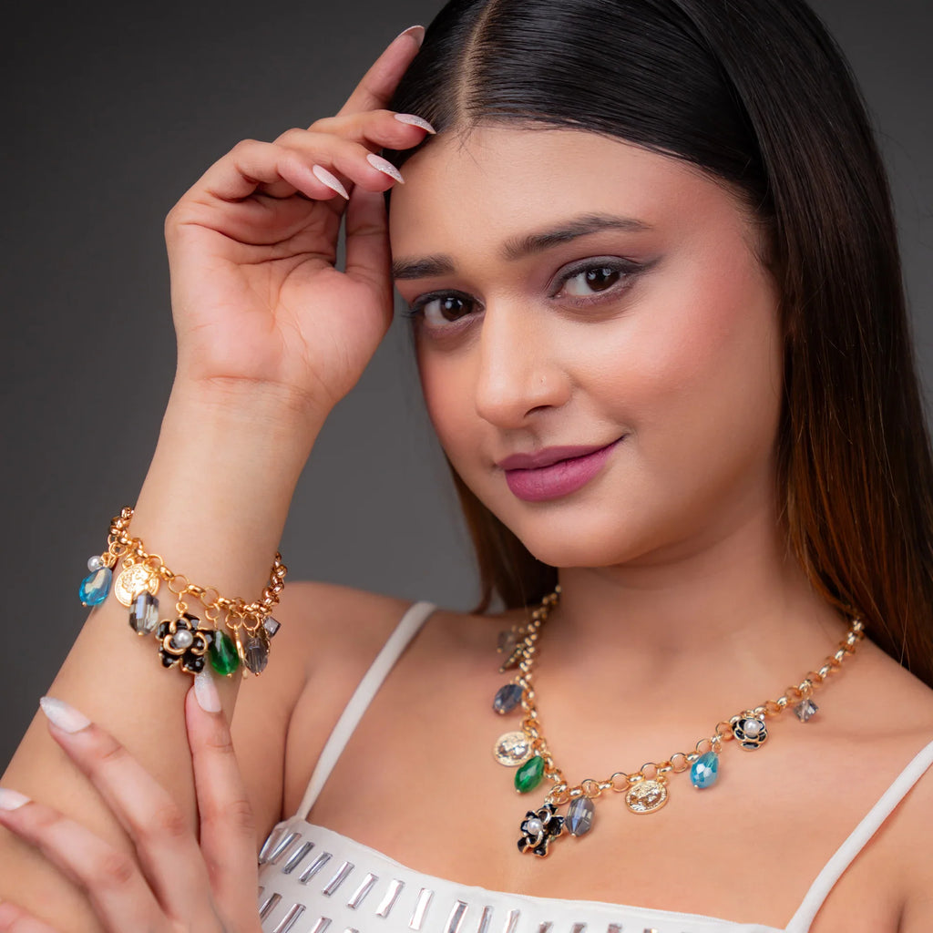 STYLISH CHARM NECKLACE WITH BRACELET