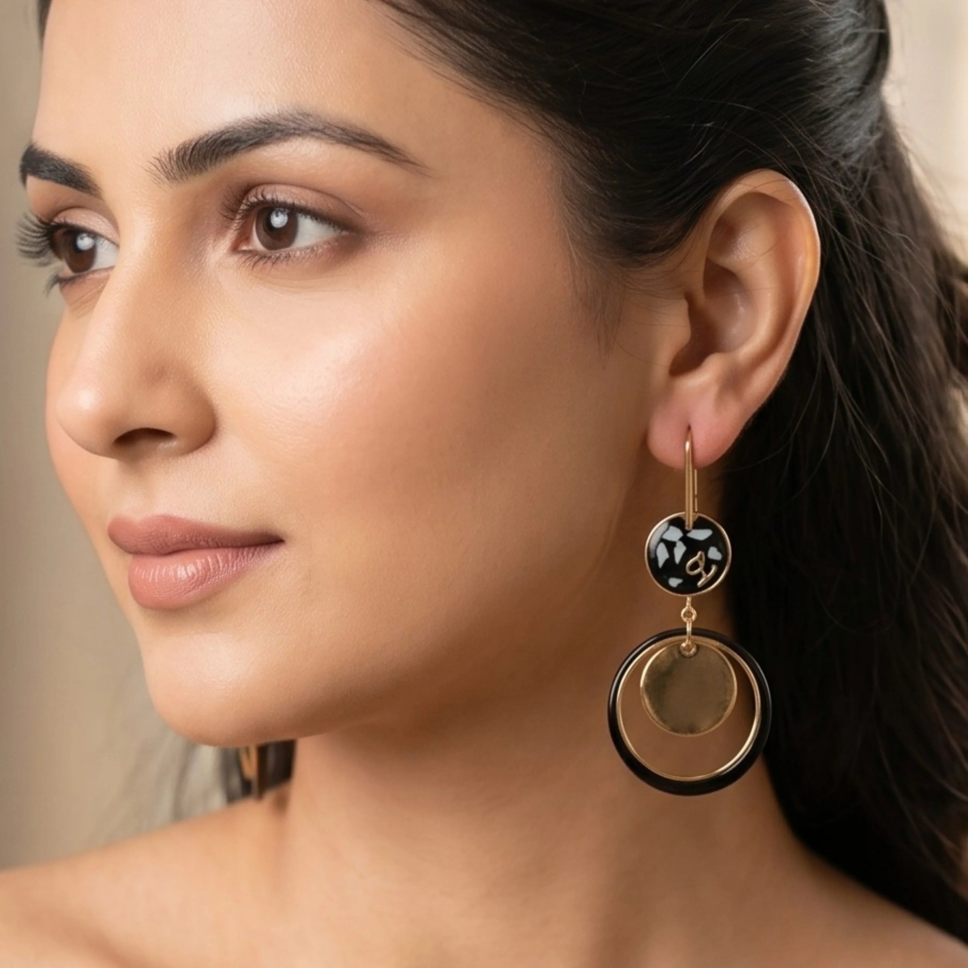 Black Hoop Statement