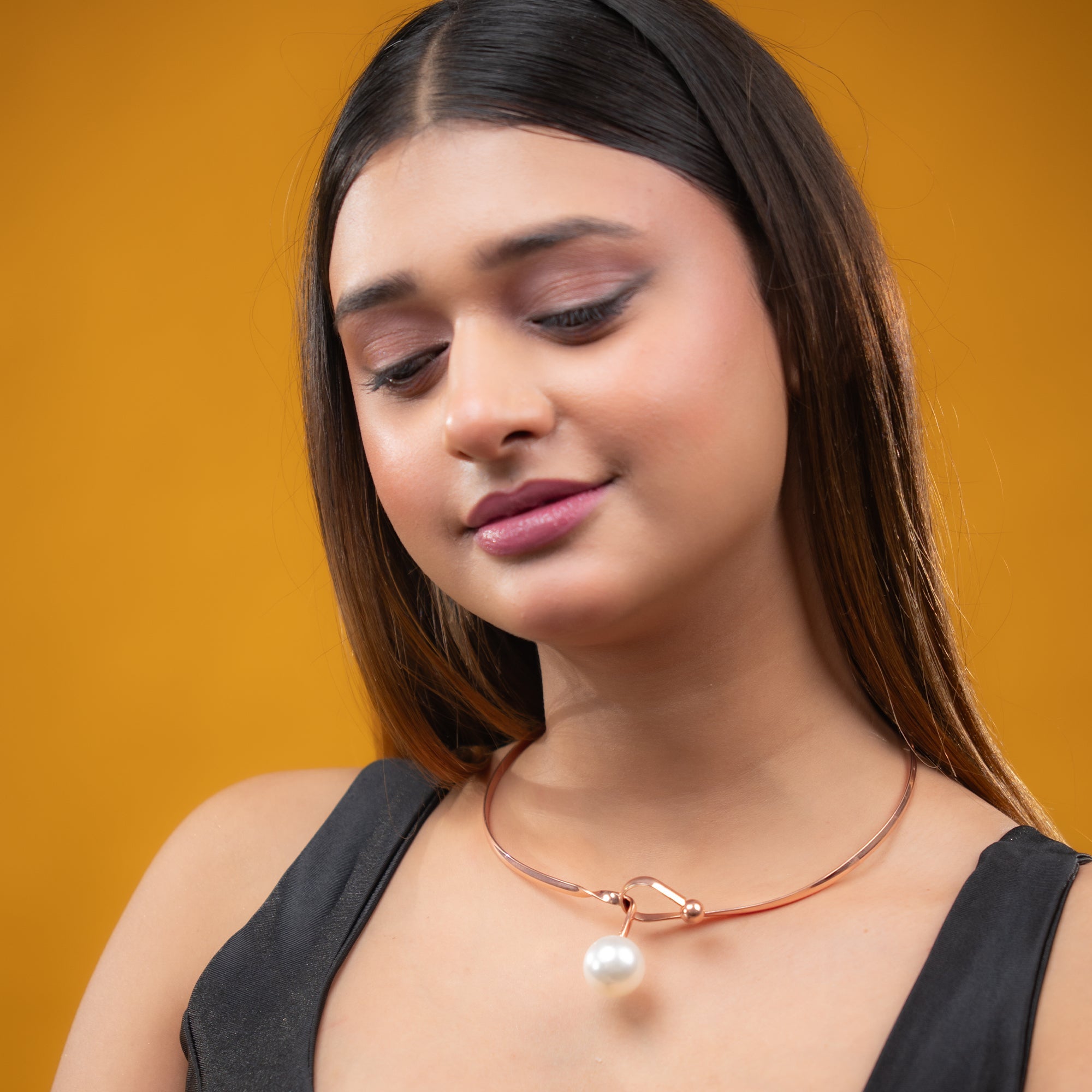ROSE GOLD PEARL DROP NECKLACE