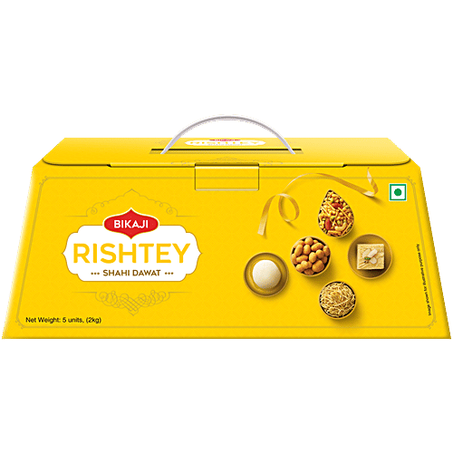 Bikaji Rishtey Sahi Dawat Gift Pack 2.1 kg