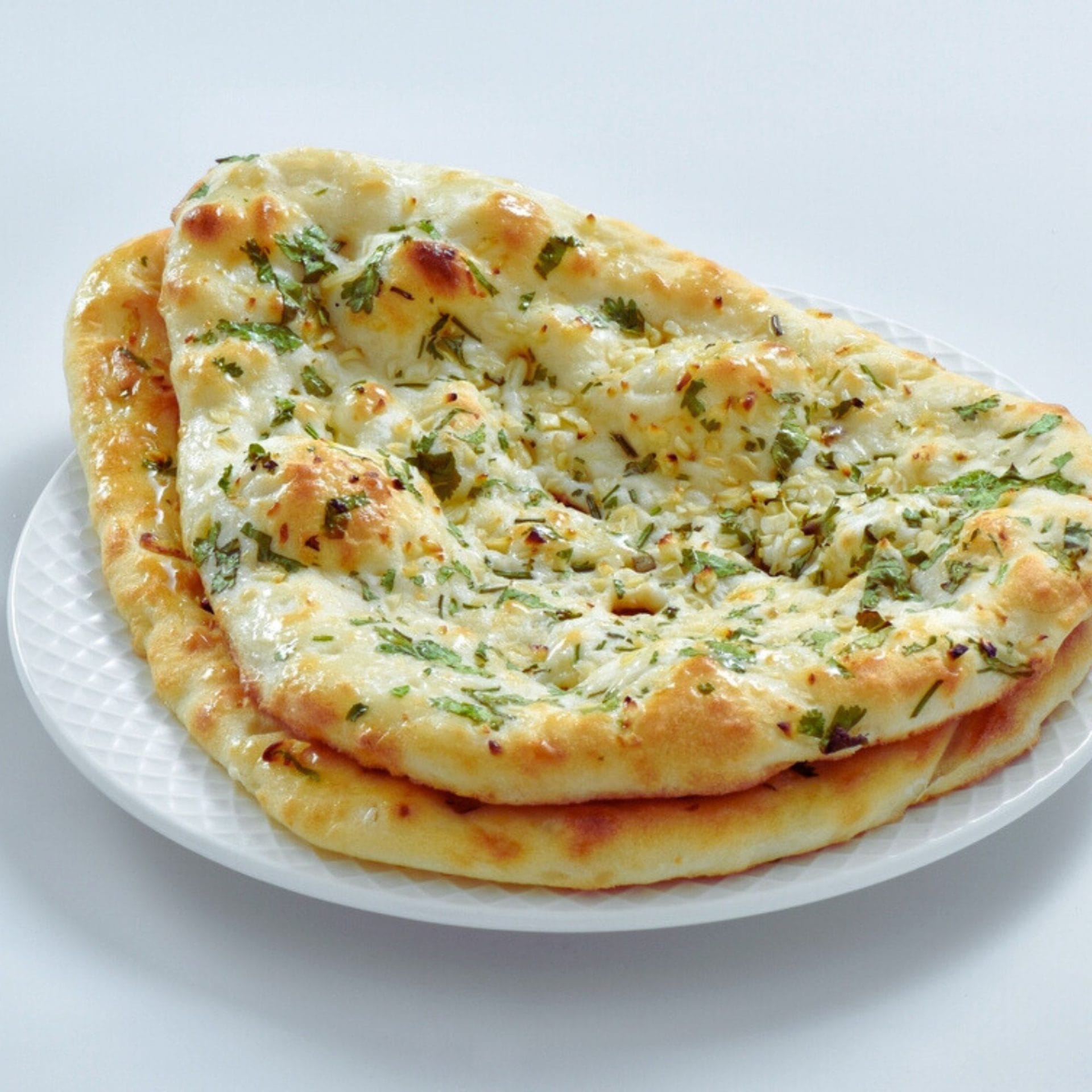 Lahore Fresh Garlic Naan 2 Pieces