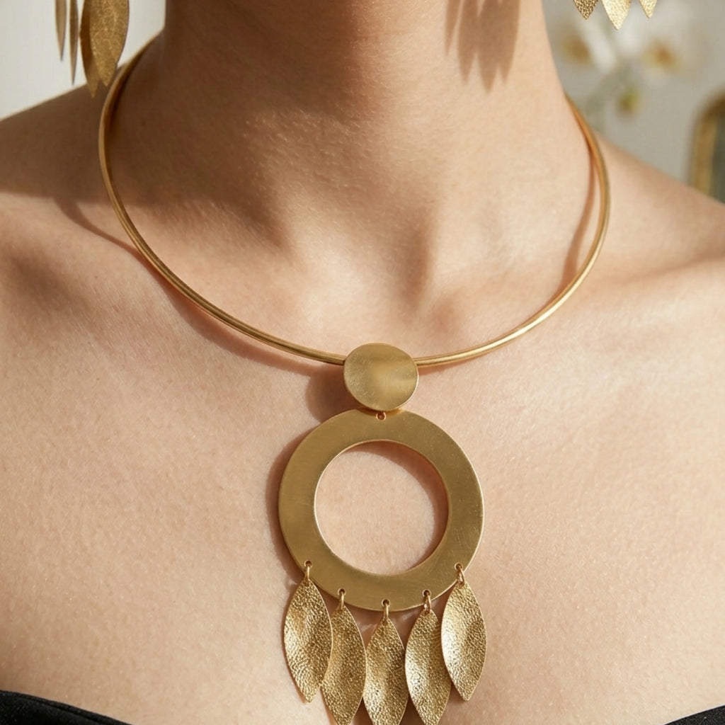 The Golden Solstice Choker