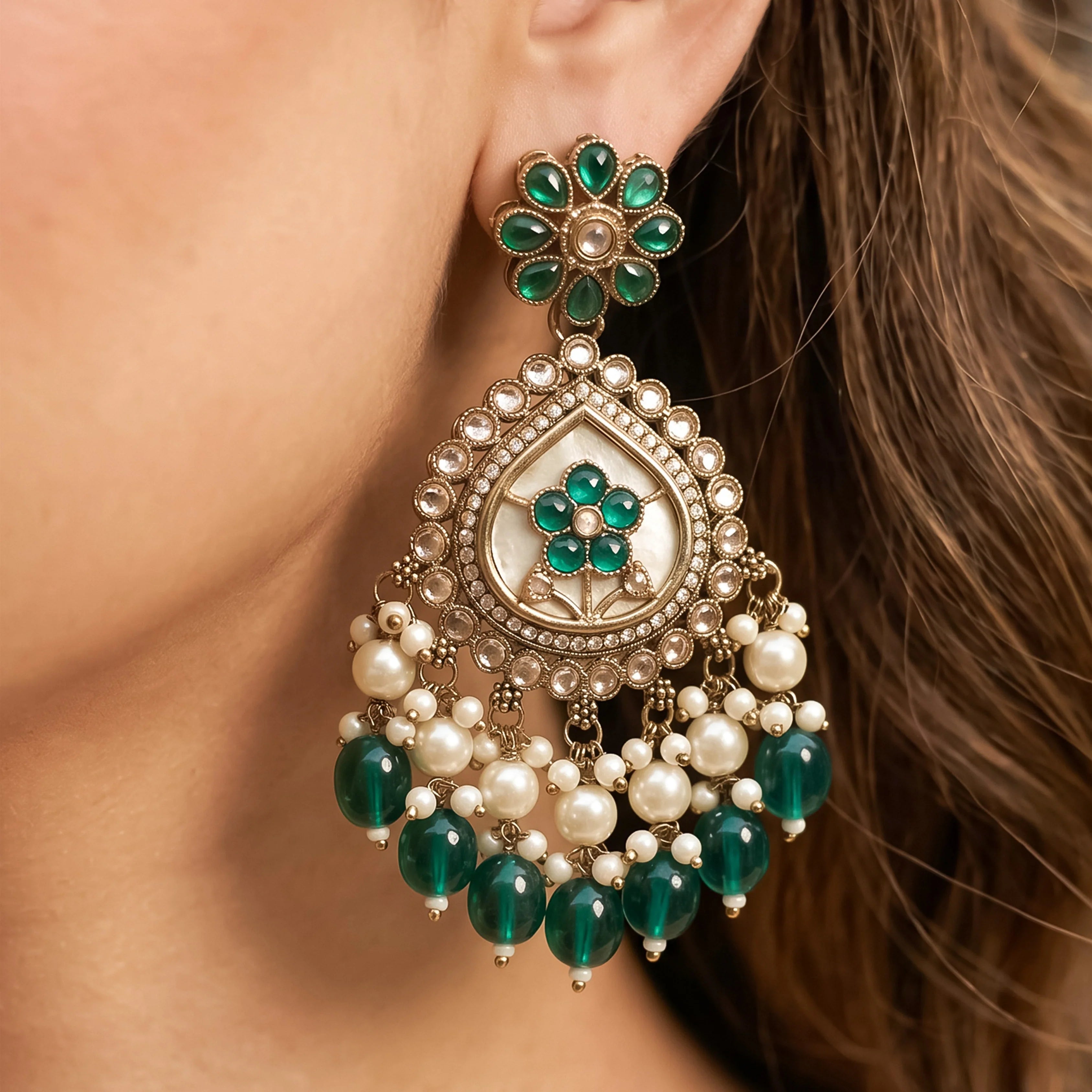 Meher-e-Panna Necklace Set