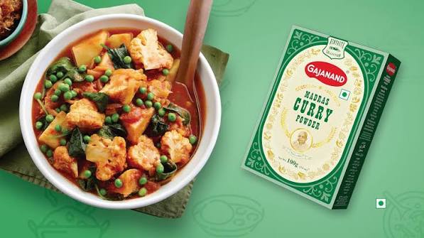 Gajanand Madras Curry Pw 100 g