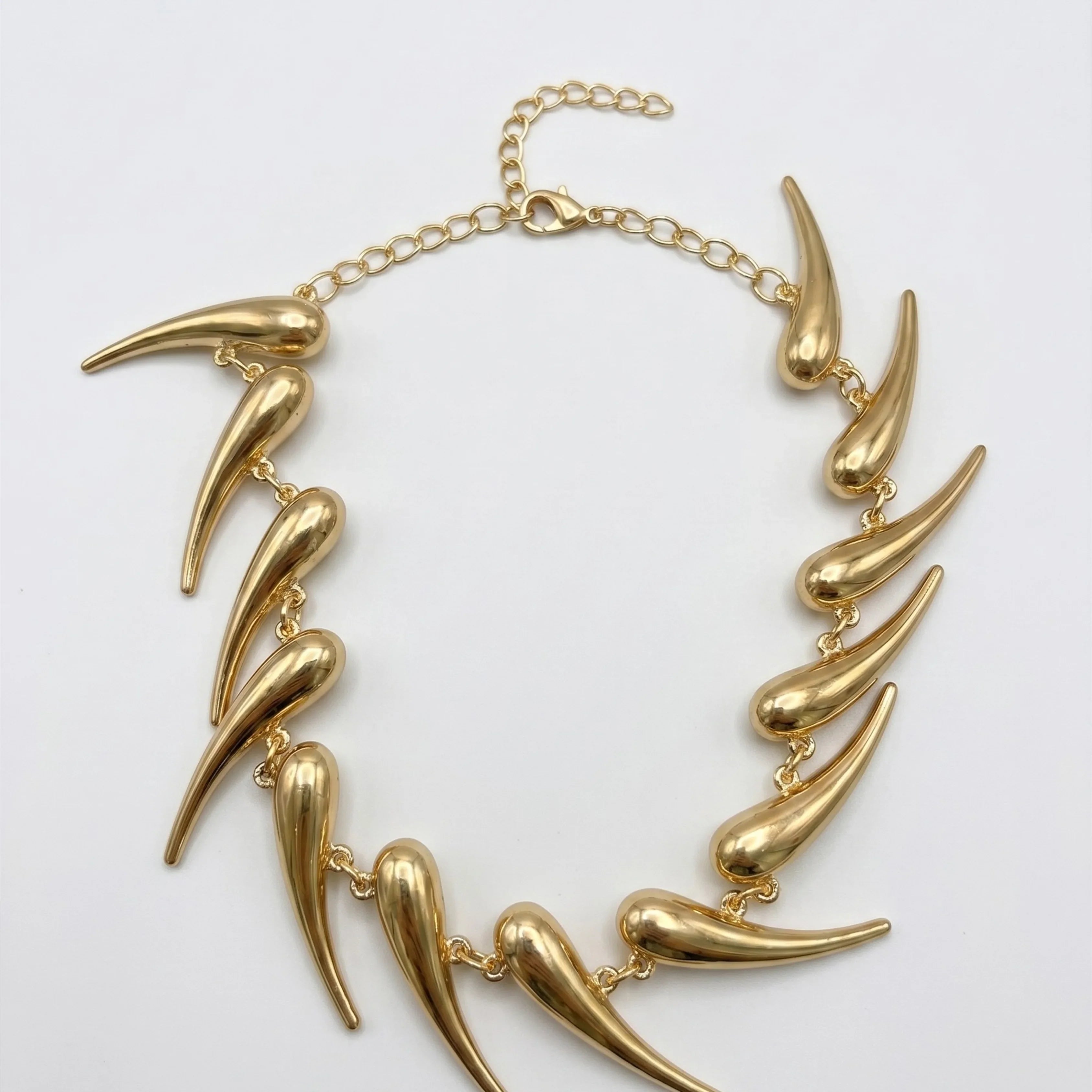 Golden Leaf Drop Necklace