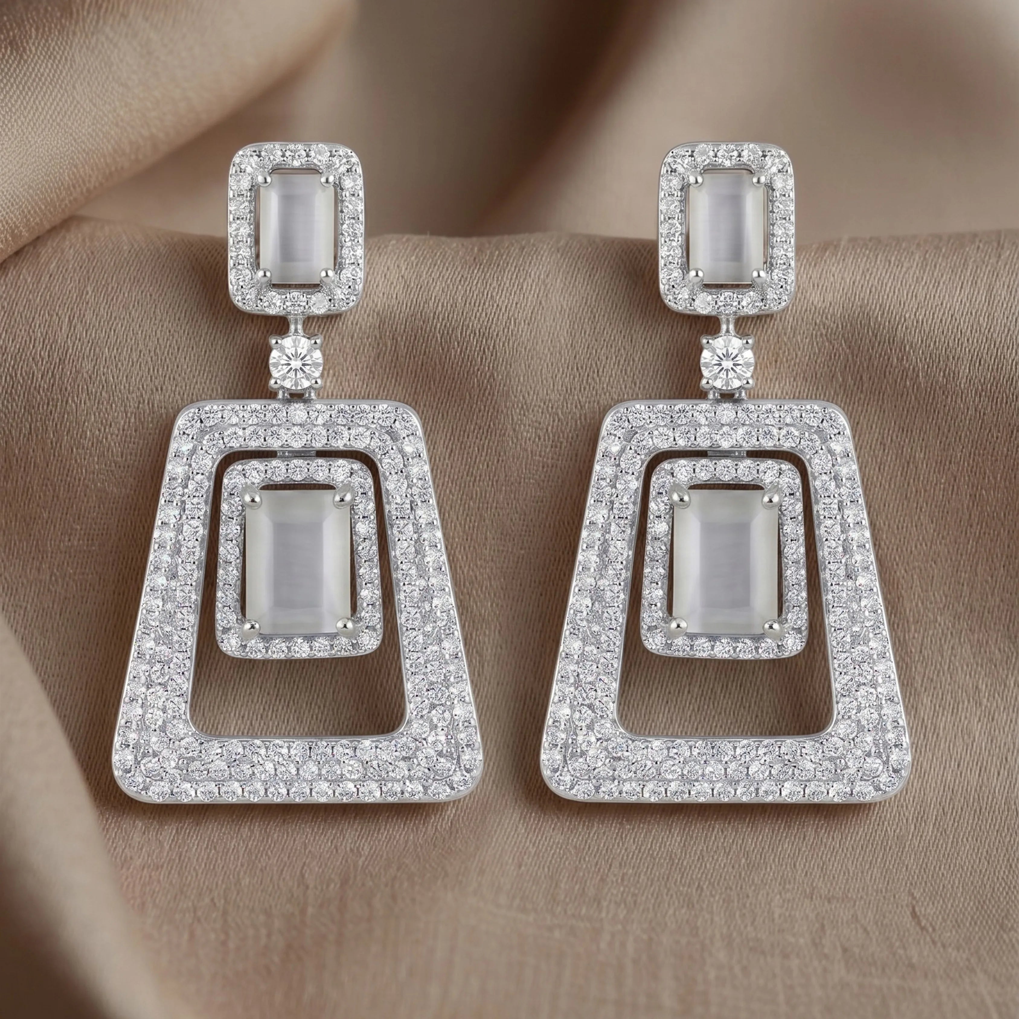 The Silver Deco Frame Earrings