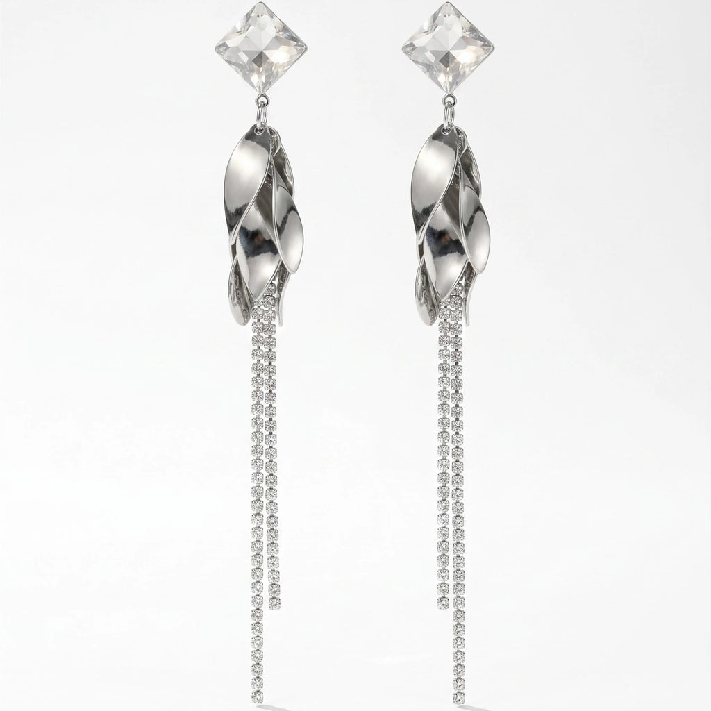 Silver Shimmer Leaf Tassels